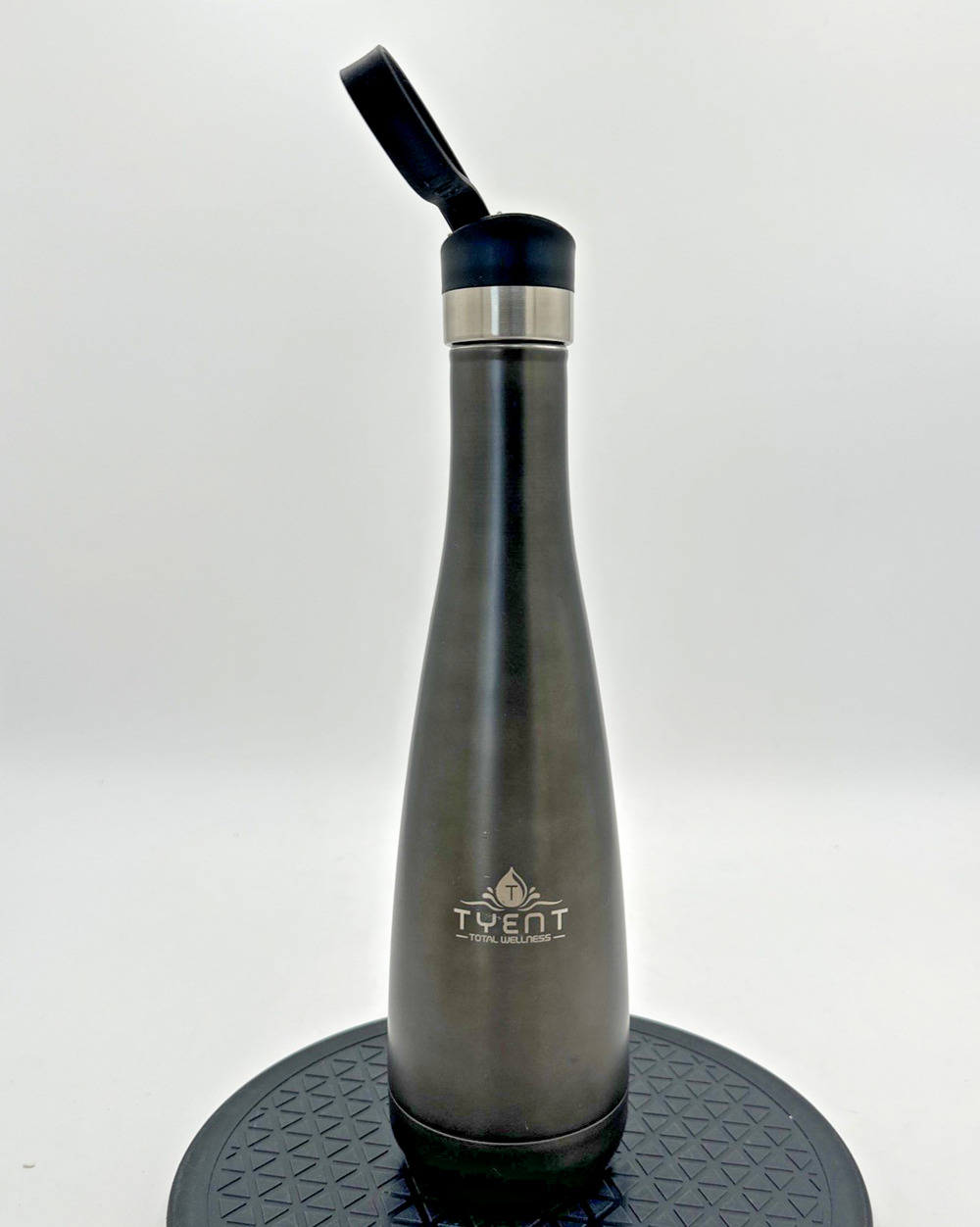 Tyent Stainless Steel Black Alkaline Water Bottle 750 ml